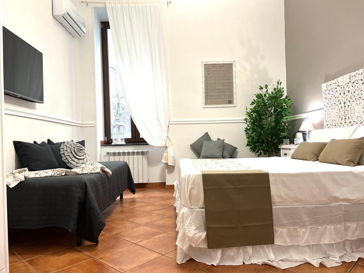 Bed and Breakfast Miluar - Centro Storico - Lungo La Via Della Musica Nápoles Exterior foto